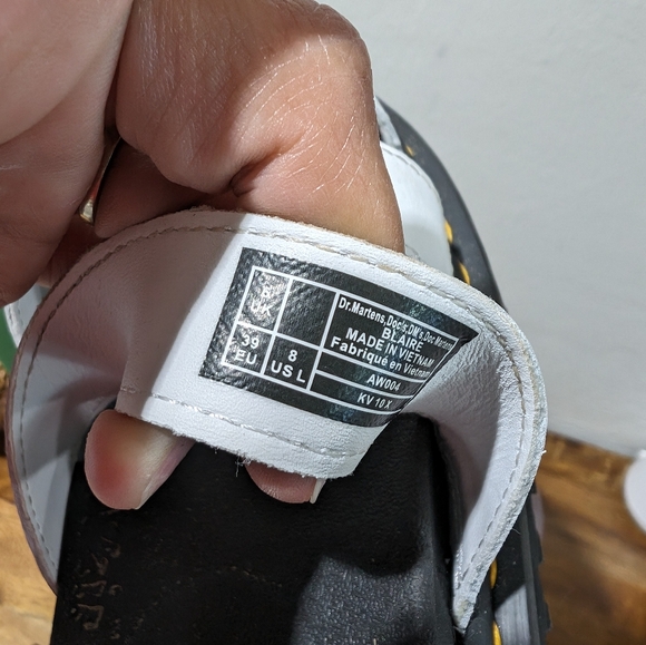 Dr Martens Blaire Quad White Hydro Leather Sandals Woman’s Size 8 - Picture 5 of 7